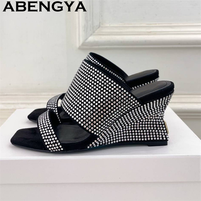 Ethnic Fashion Week - Elegant Style Rhinestone Wedge-Heel Slippers Women